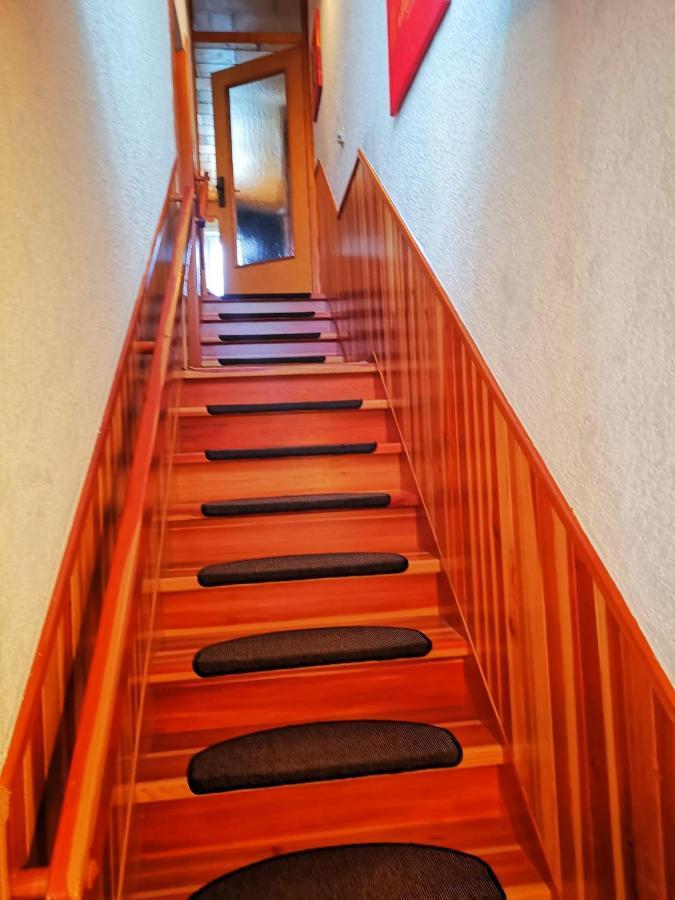 Gehlberger Landhaus Am Schneekopf / Ferienwohnung Suhl Luaran gambar