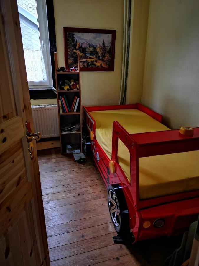 Gehlberger Landhaus Am Schneekopf / Ferienwohnung Suhl Luaran gambar
